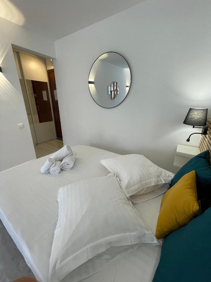 Chaleureux Studio, 200M De La Plage, Parking, Wifi Roquebrune-Cap-Martin Buitenkant foto